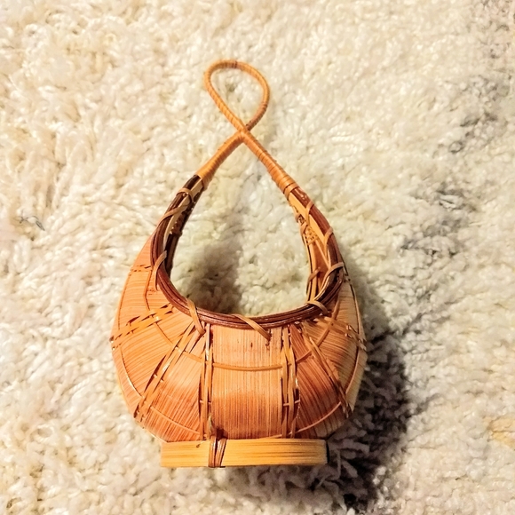 Boho wicker style hand woven small hangable basket